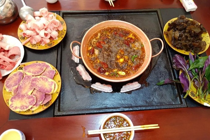 国庆自驾游川西路线推荐稻城亚丁,2022年7月理塘到稻城亚丁沿途风景