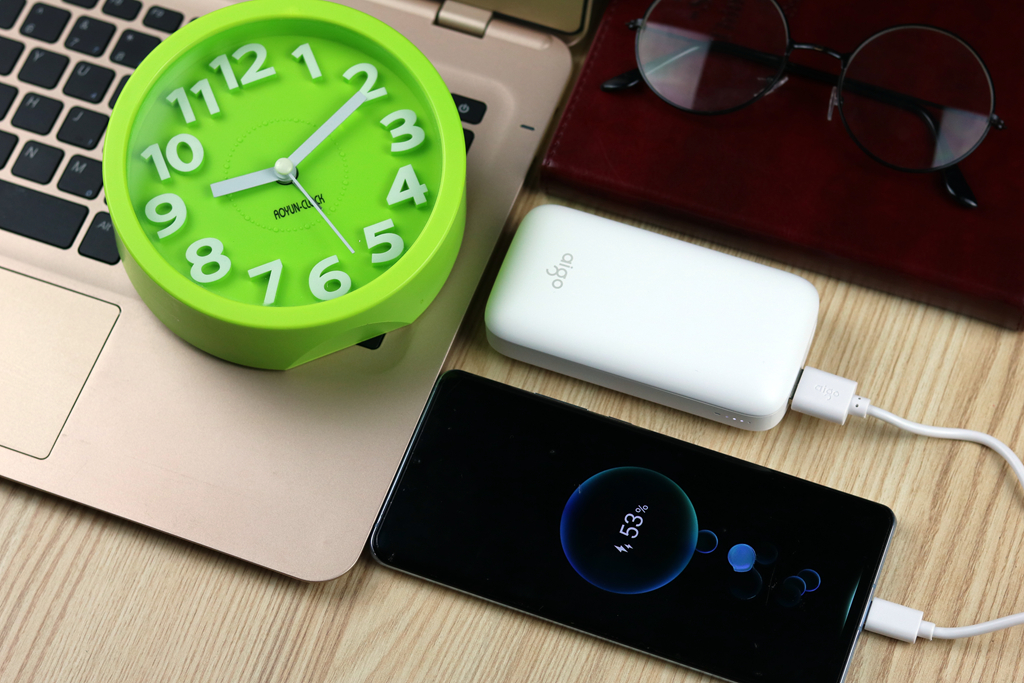 aigo充电宝大容量20000快充,aigoa10s充电宝