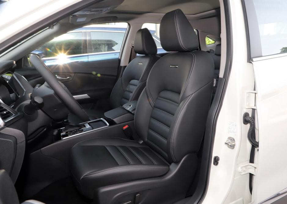 启辰t901.6t试驾评测,17年日产启辰t90自动2.0高配