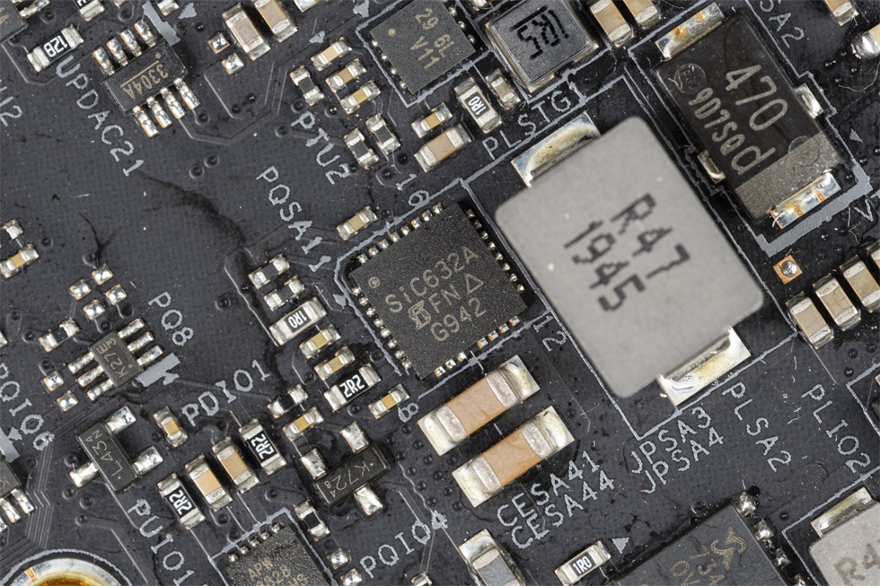 鍗庢搸z490aqua姘村喎瑁呮満,娣卞害瑙f瀽鍗庢搸z490