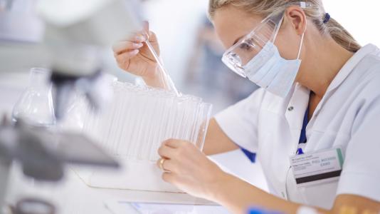 女人做试管婴儿究竟有多痛,做试管婴儿女性的痛苦在哪里