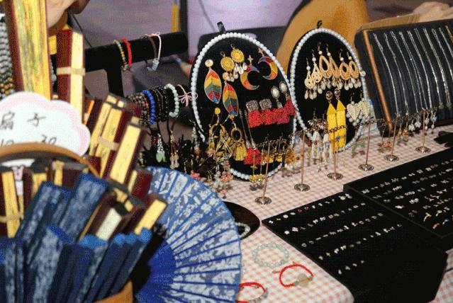 在茂名市区就能趁圩~美食手作，超级玩家们赶紧约起来