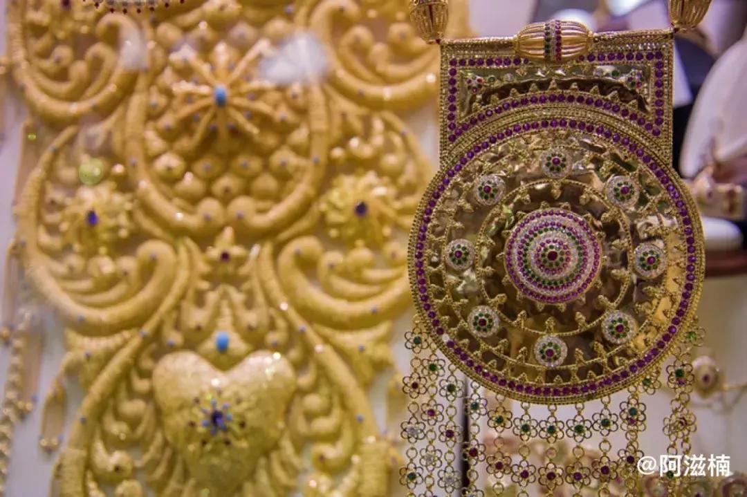 迪拜跳伞攻略图,迪拜高空跳伞攻略