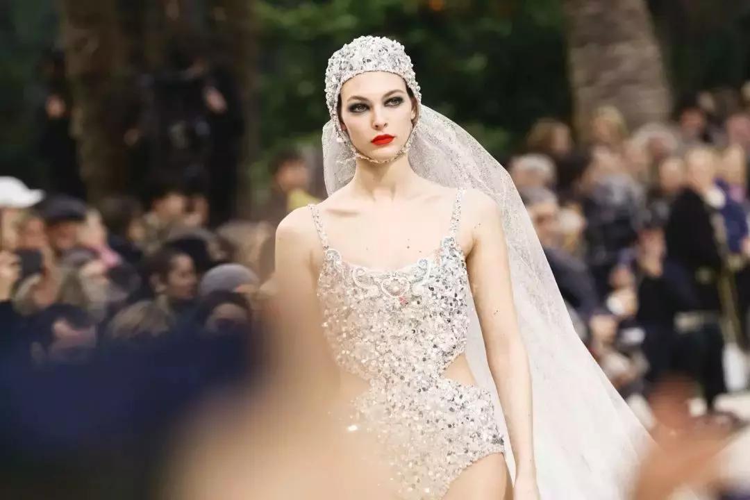 karllagerfeld是什么风格,karllagerfeld卡尔老佛爷男装