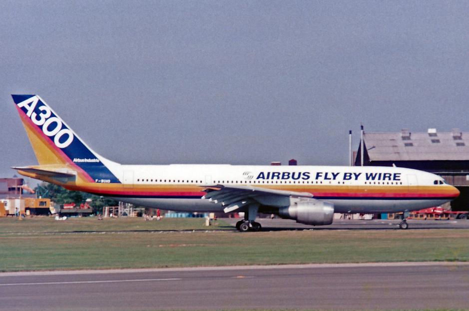 从下面如何区分737和a320,飞机机型a320介绍