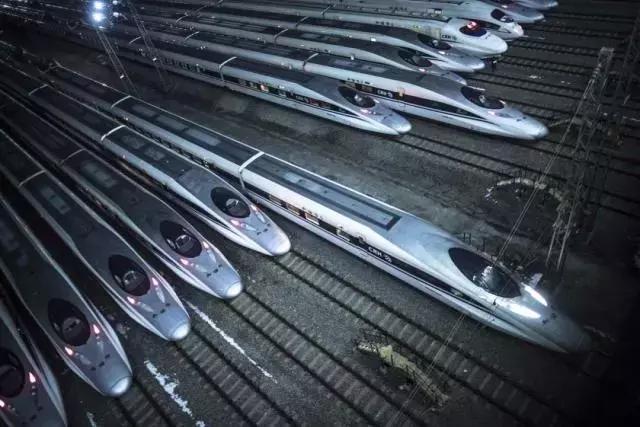 高铁动车和谐号到底有什么区别,高铁动车火车的区别简单易懂