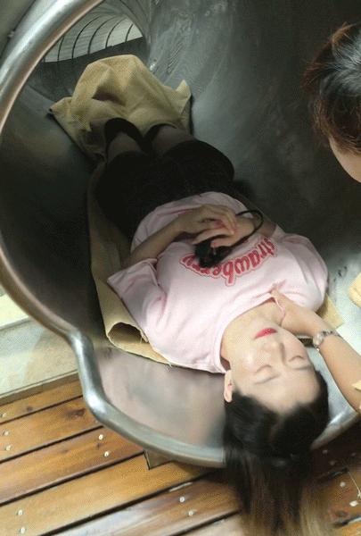 魔都大型解压游乐场,魔都摩天滑梯