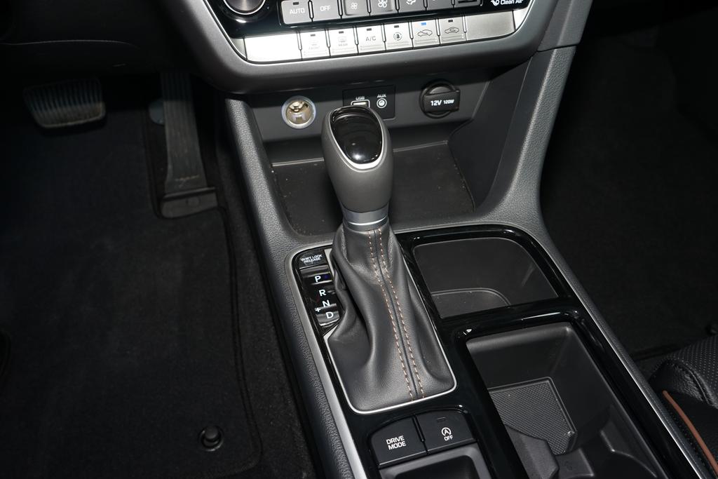 索纳塔高级感,索纳塔九舒适性