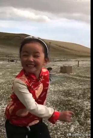 快手九周年，拍了个宣传片，叫做《看见》