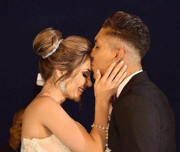 菲尔米诺现在的情况,菲尔米诺怎么进化