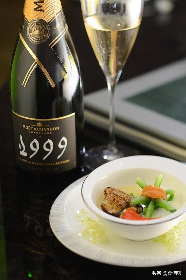 过年都适合吃什么喝什么酒,过春节农村人喝什么酒最实惠