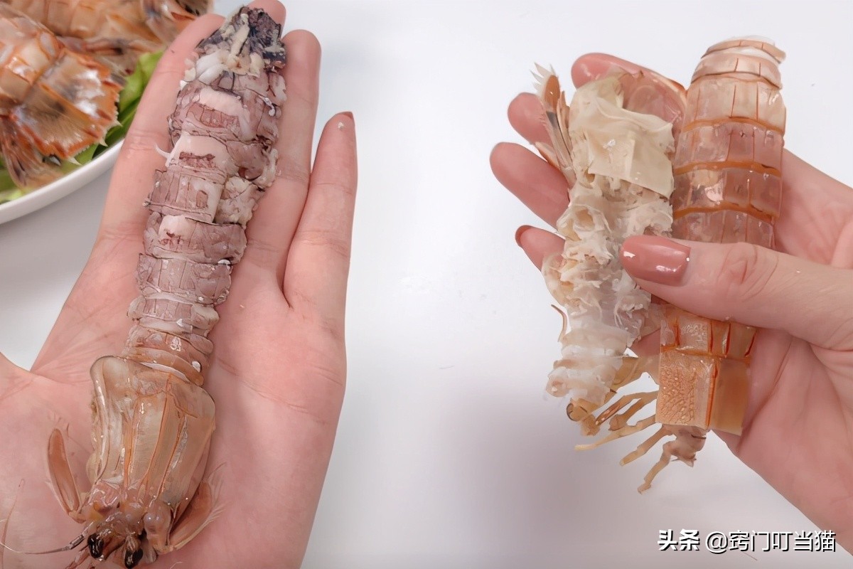原来皮皮虾剥壳有诀窍，一剪一撕，不扎手不扎嘴，3秒剥好一个