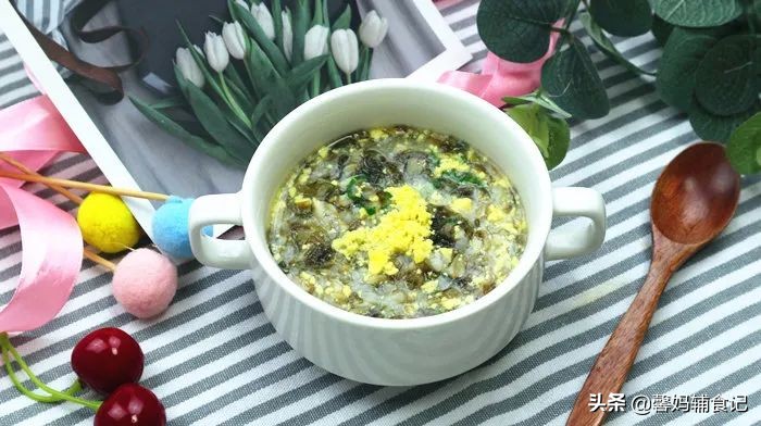 宝宝小米粥放什么可以解决便秘 (宝宝便秘煮粥搭配什么给宝宝吃)