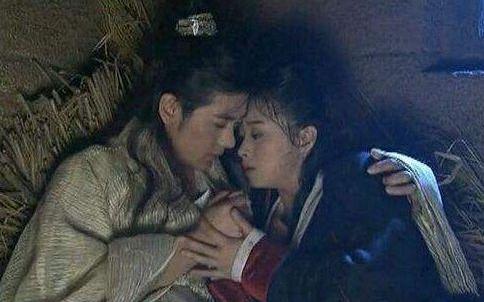 段誉和木婉清所中的*欢合**散，只有一种解药，因为太常见被金庸删除