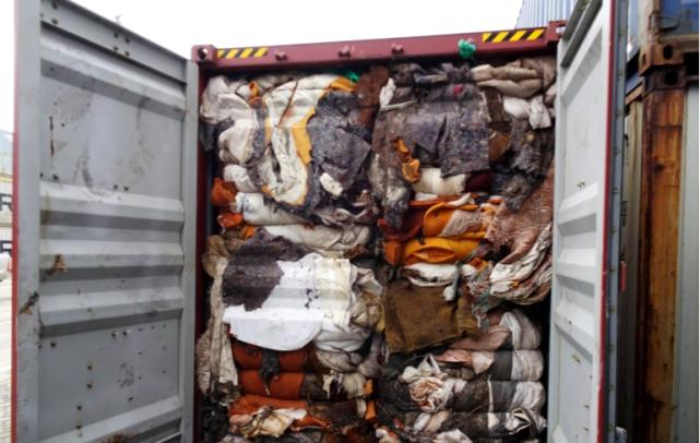 斯里兰卡退还英国数百吨有害垃圾,斯里兰卡向英国退还垃圾