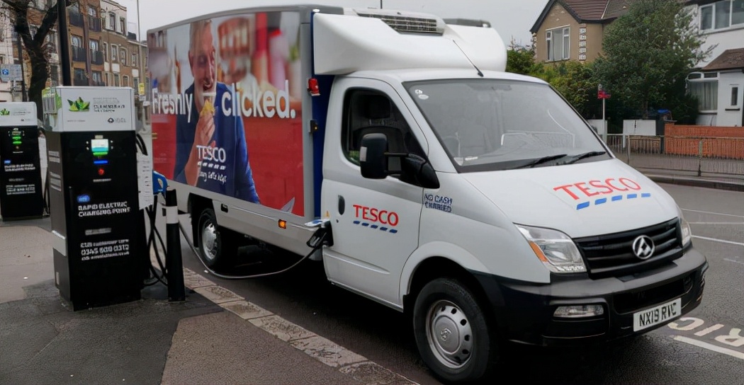 上汽大通maxus用车成本,上汽大通maxus是汽油车吗