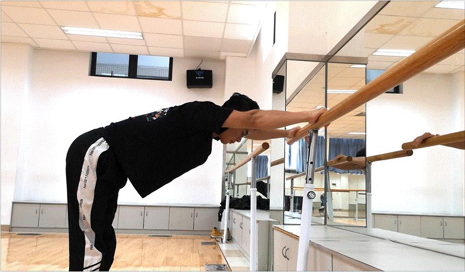 倒立教学不跪下,学几步就能教会你倒立