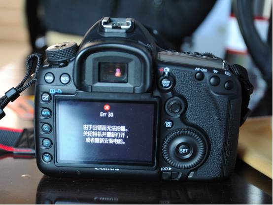 相机什么情况下会坏点,红外相机长期暴露在水中会坏掉吗