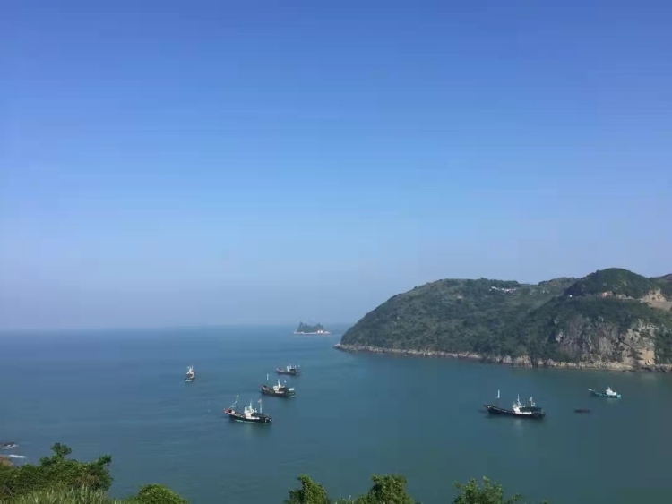 抓住假期的尾巴带上娃来一场露营,假期小尾巴带孩子去哪里玩