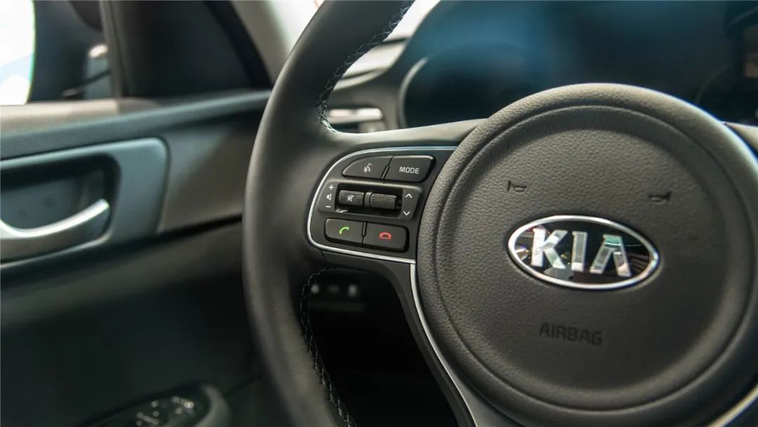 起亚k5插电混动靠谱吗,起亚k5插电混动值得买吗