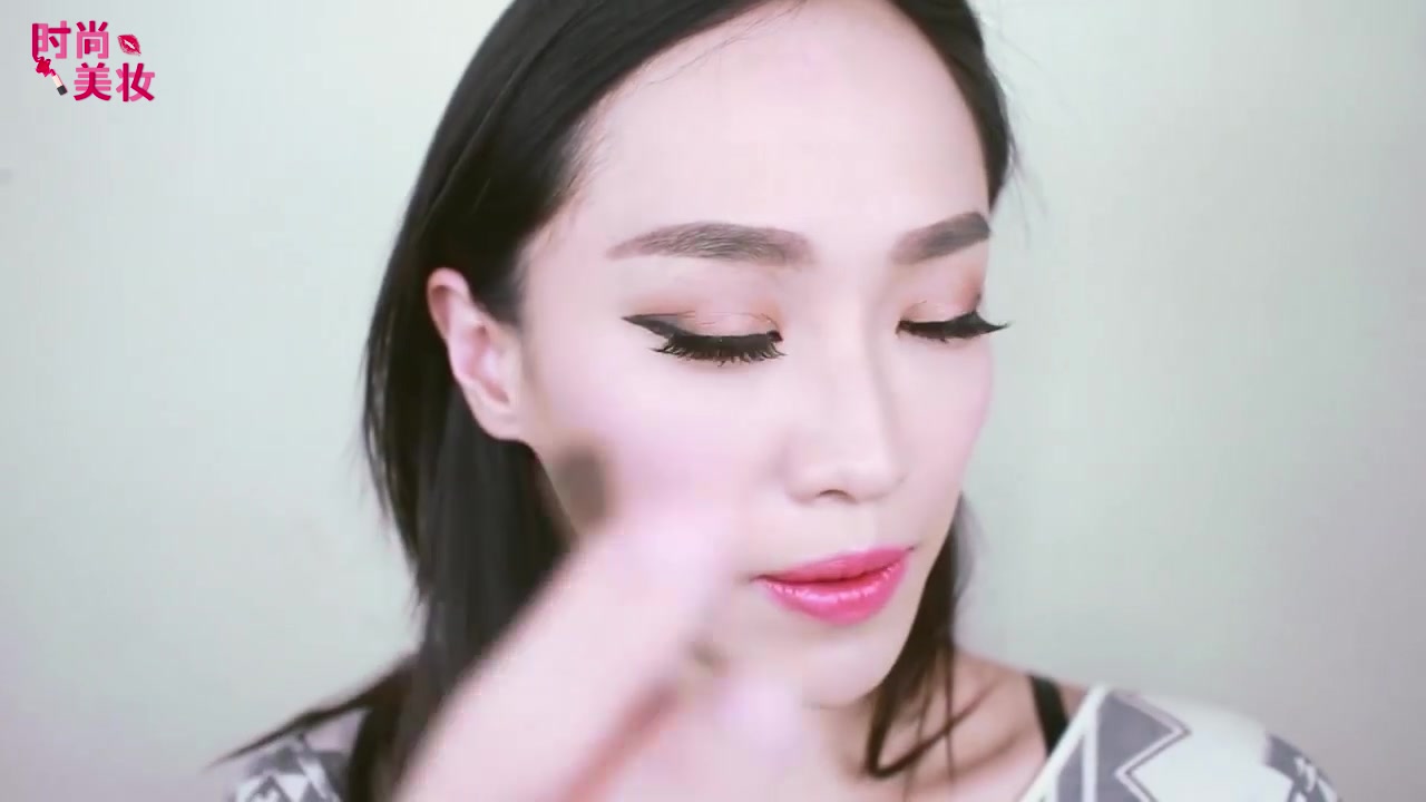 为什么画完眉毛特别容易脱妆,四叉眉笔不脱妆让眉毛根根分明