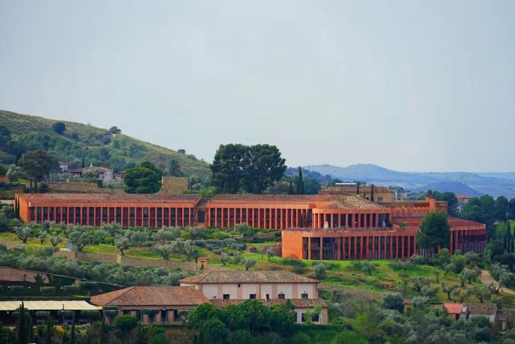 葡萄牙和西班牙哪个值得旅游,西班牙和葡萄牙旅游区别