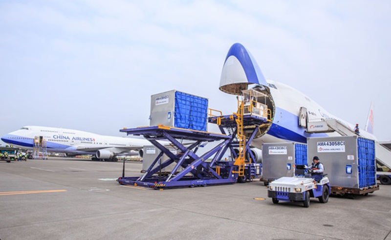 波音747货运飞机,空运物流价格暴涨