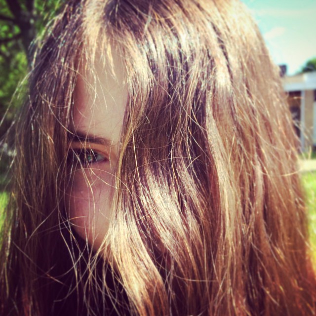 可以修饰发际线解决秃头的问题,怎么样弄发际线不显秃头