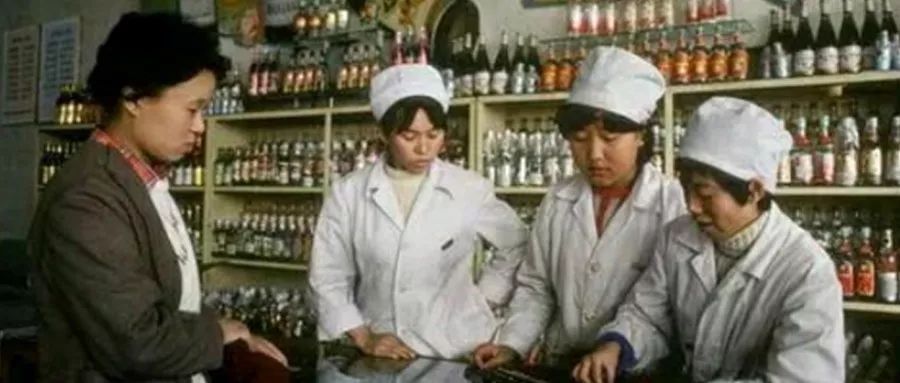 光瓶酒的五大特征,市面上的光瓶酒是怎么来的