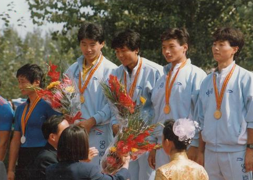 健力宝创始人李经纬大败局,健力宝总裁李经纬