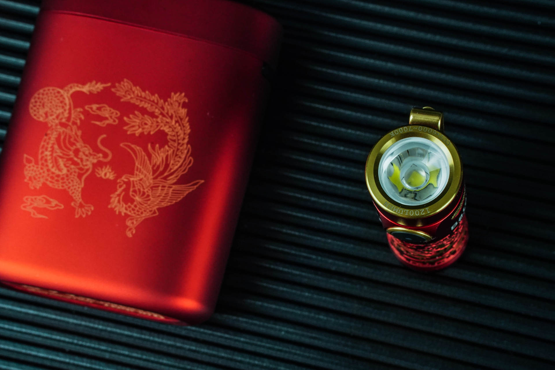 傲雷指挥家3手电银色款,傲雷指挥家手电测评