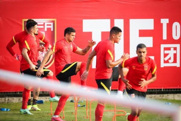 2018年12强赛中国男足,男足12强赛澳大利亚