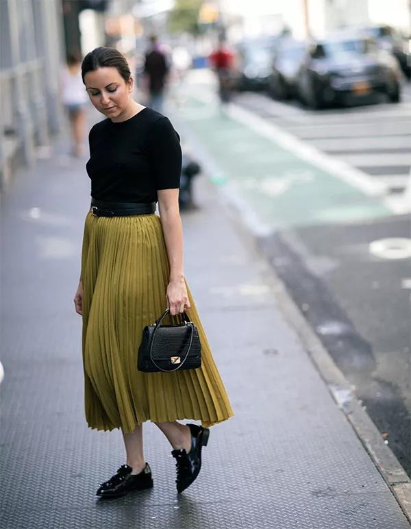 圆头鞋怎么搭配衣服好看,圆头鞋的教程