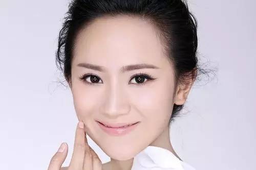 40岁干皮肤哪个牌子面膜好用,40几岁不老女神