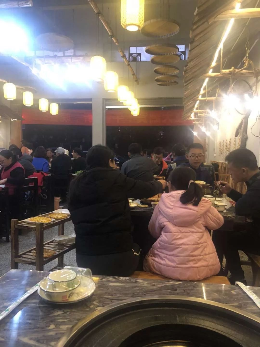 昆明最好吃的酸菜牛肉,昆明关上老坛秘制酸菜牛肉