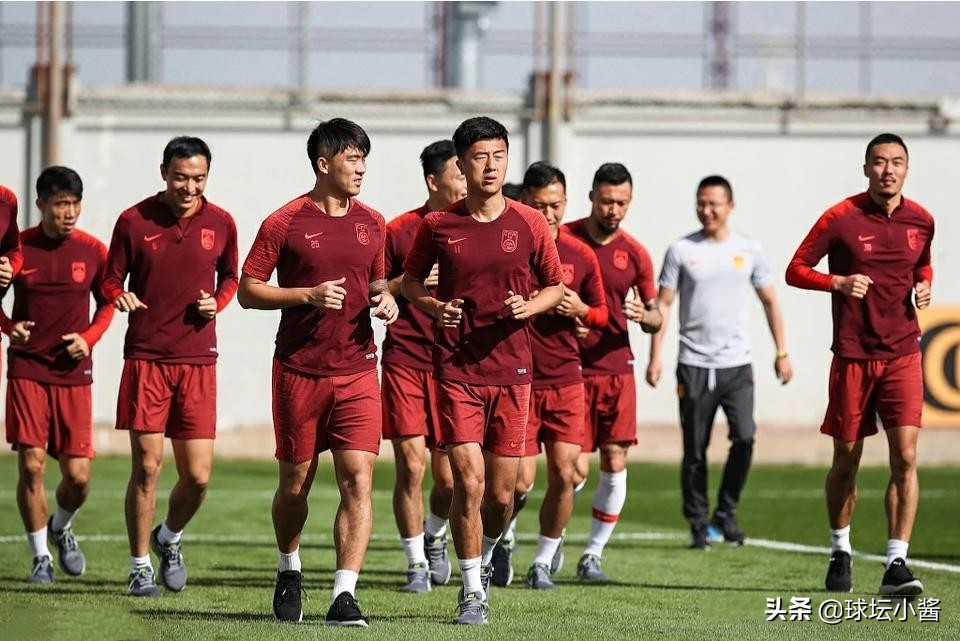 国足淘汰赛对手即将出炉,细分析来看国足到底能走多远