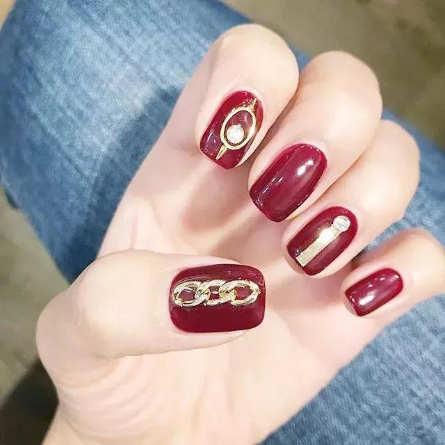 做指甲的甲油胶都有什么,涂甲油胶步骤