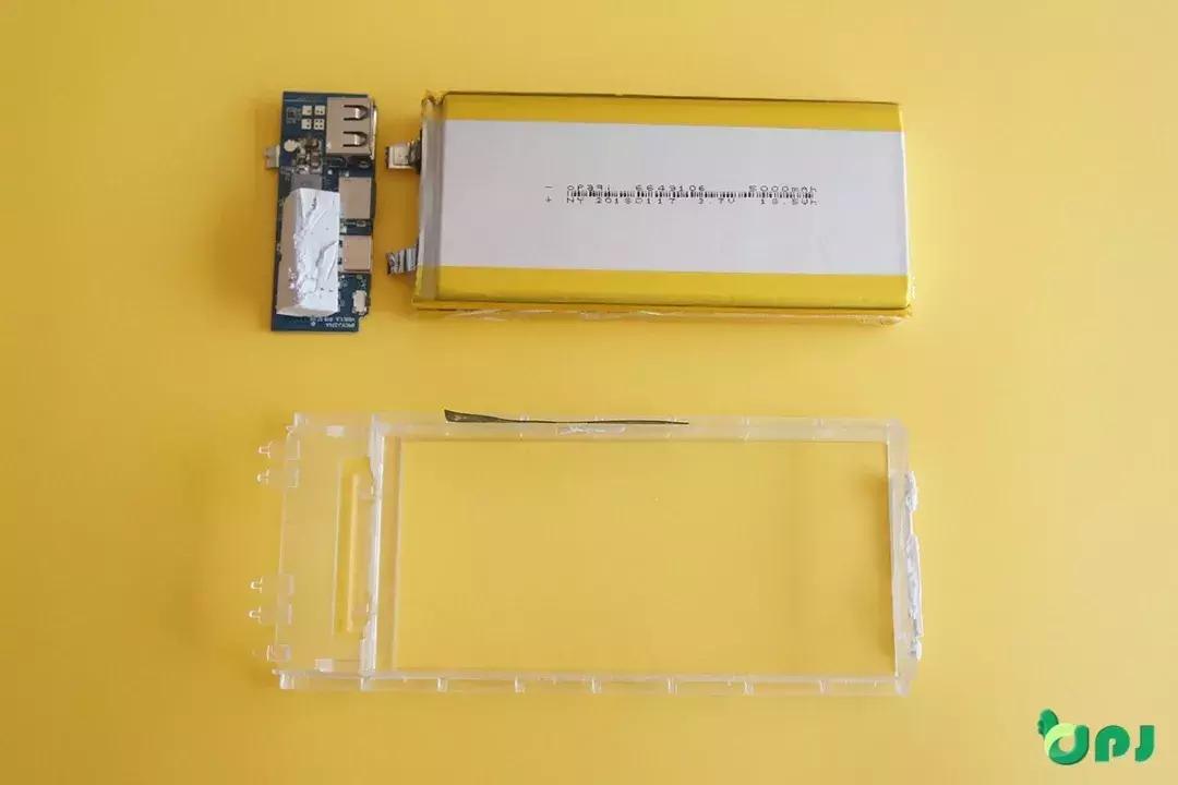 飞毛腿快充移动电源,飞毛腿充电宝m101拆解