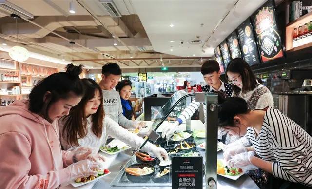 吃自助餐怎样才能吃回本,吃自助餐能吃多少回本