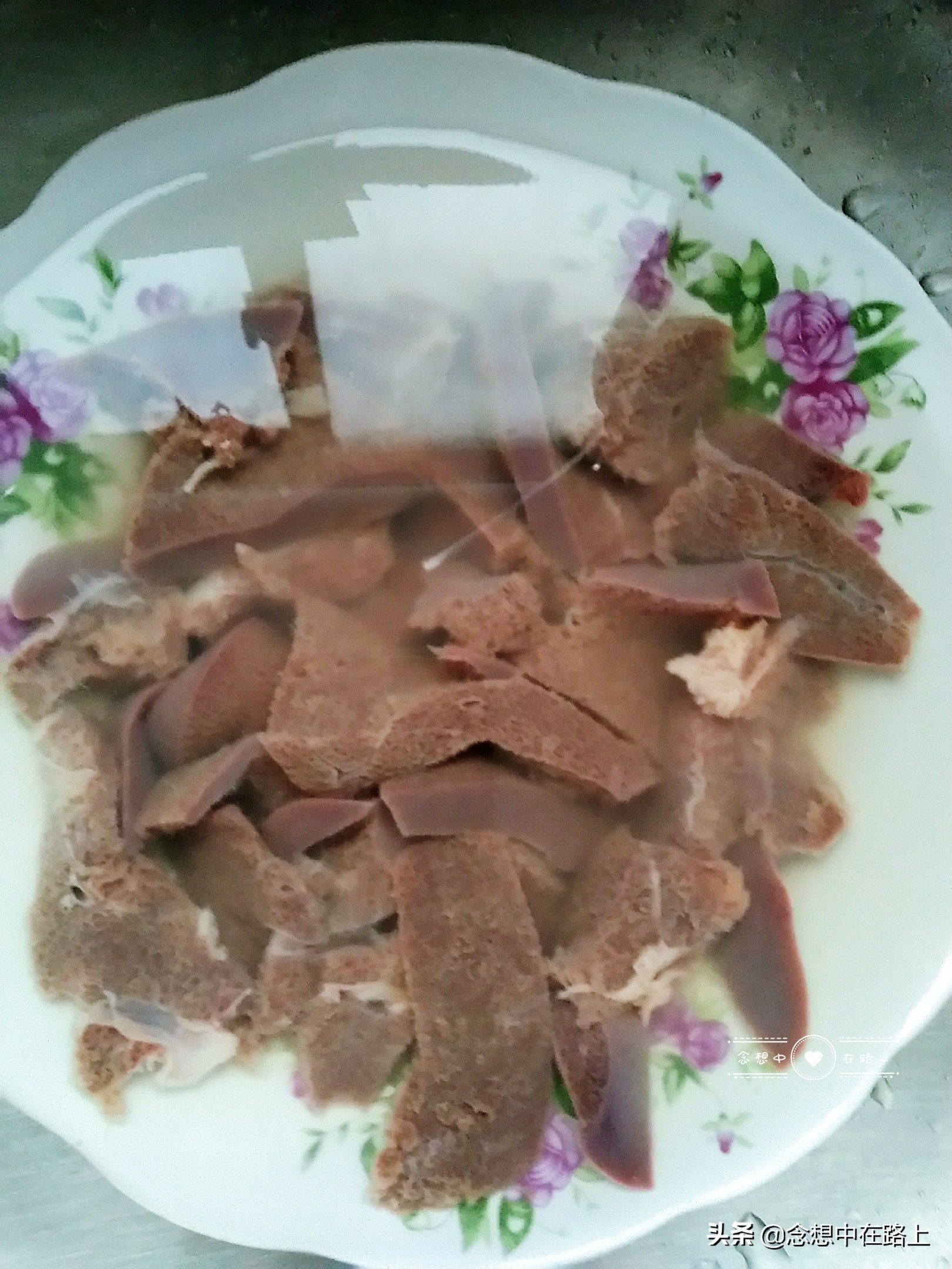 家常菜猪肝炒洋葱,家常菜爆炒猪肝胡萝卜炒肉