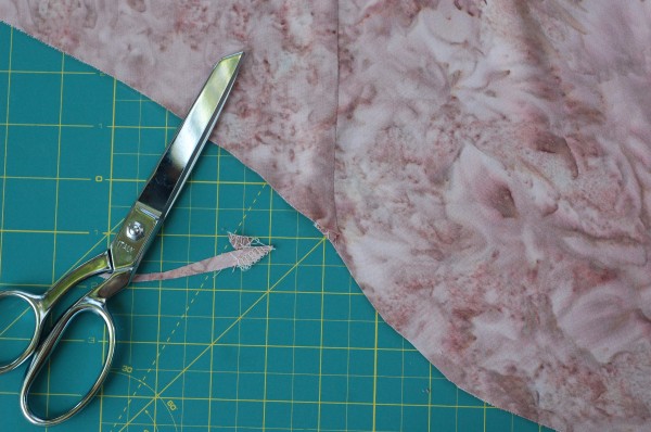 资深裁缝匠教你绘制连衣裙下摆裁剪图，学会这个小技巧，轻松绘制