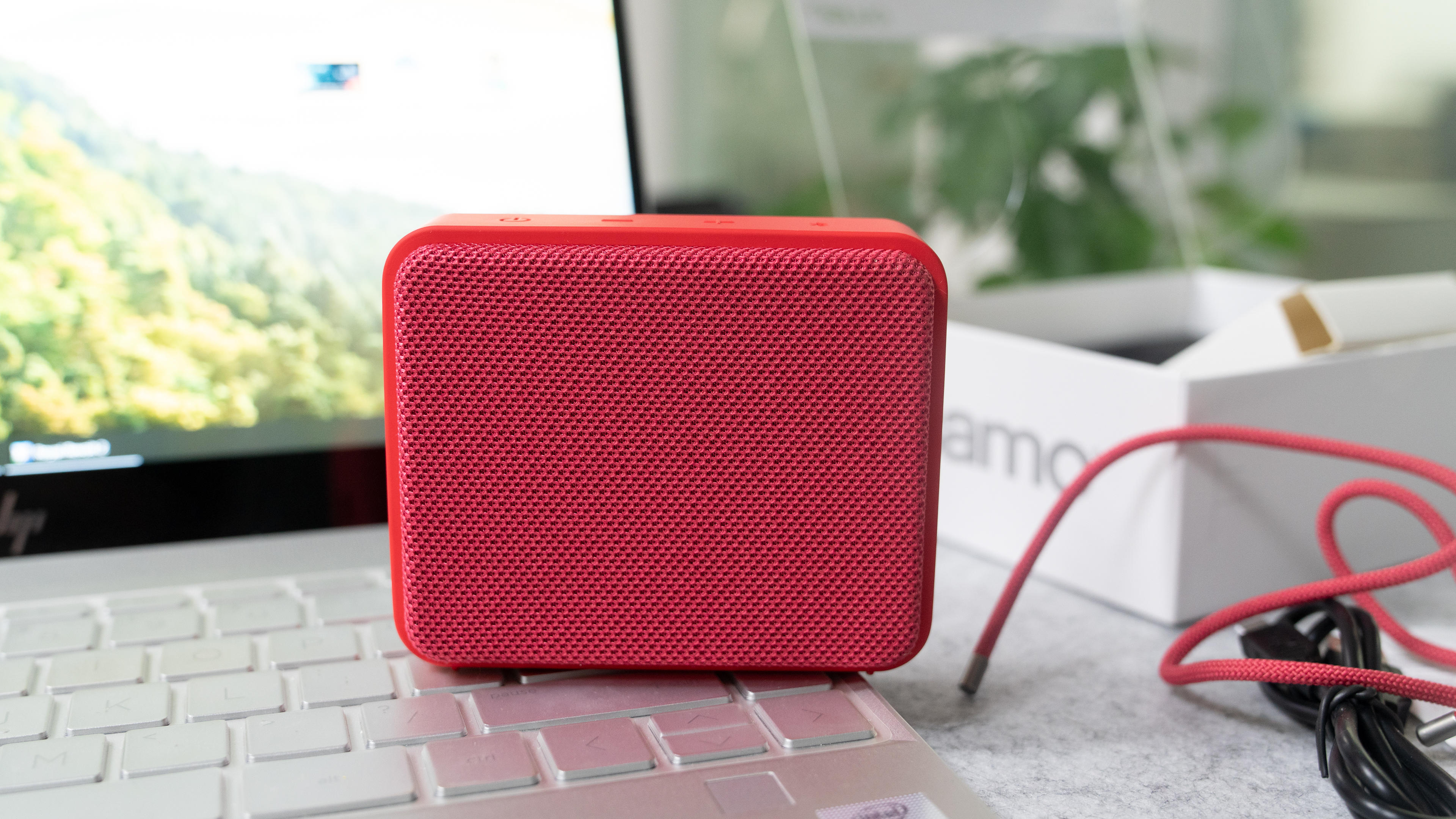 尊宝cub蓝牙音箱,潮酷蓝牙小音箱尊宝cub开箱