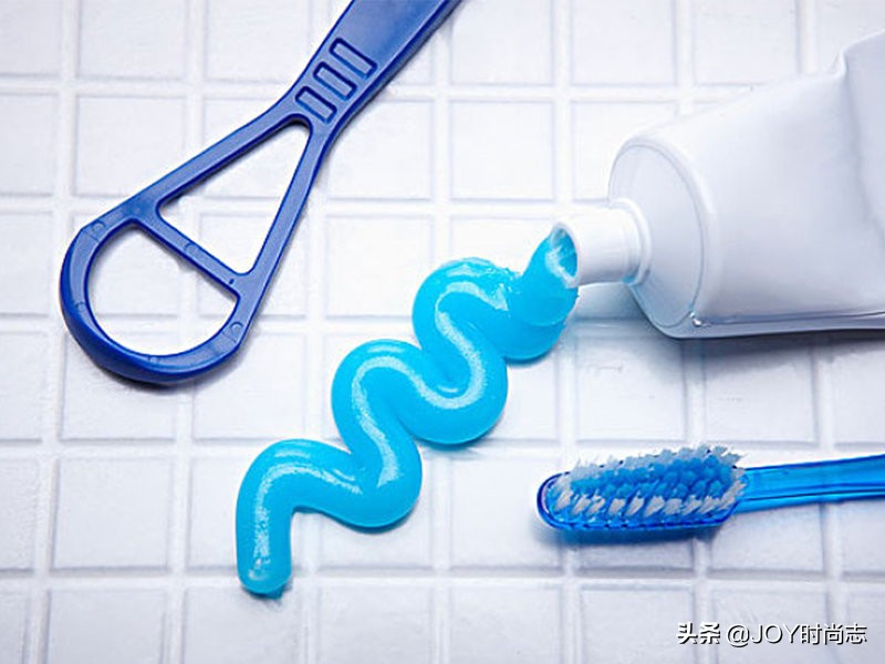 脏蓝色帆布鞋,帆布鞋的防脏方法