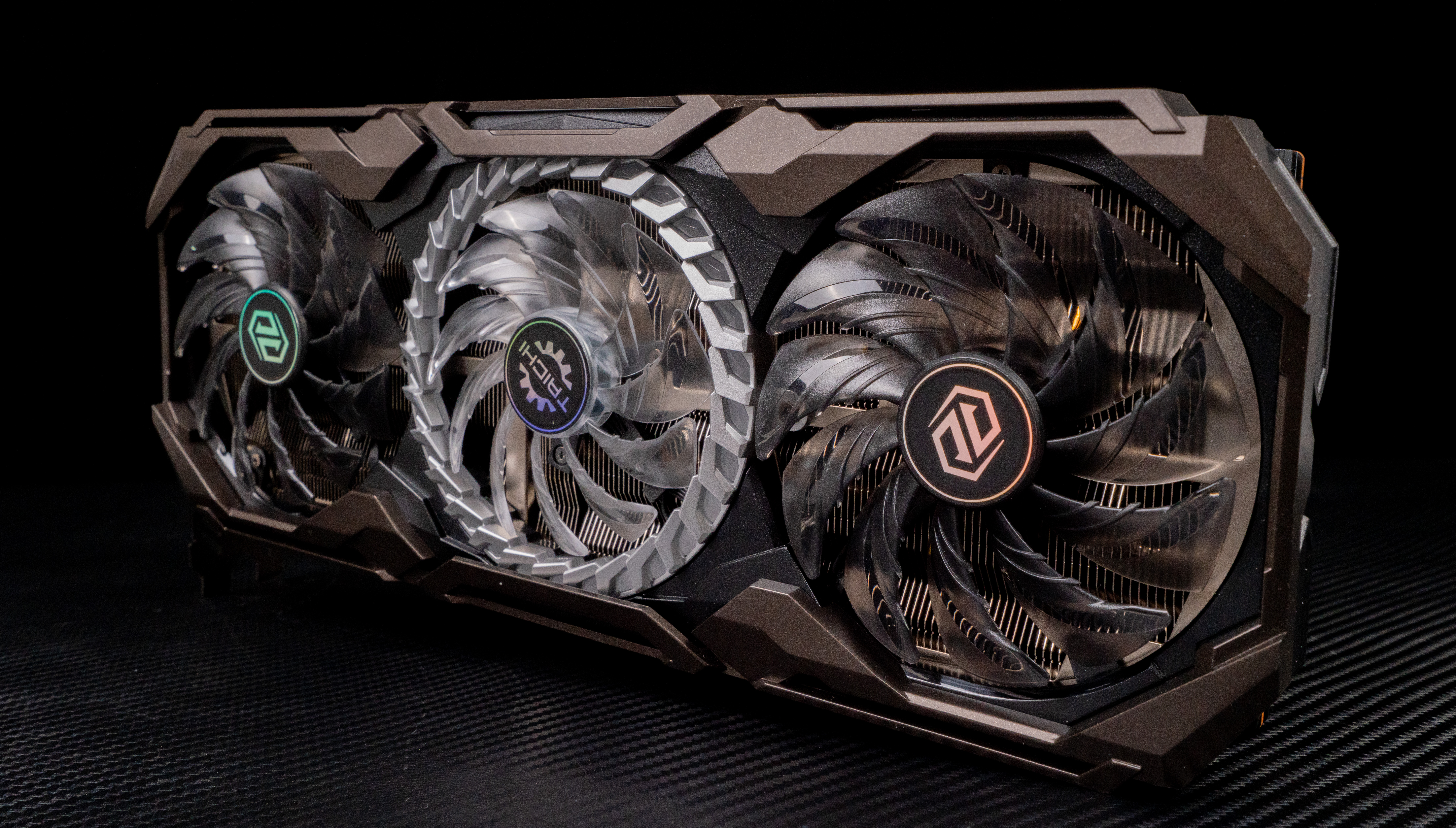 华擎rx6800显卡相当于什么水平,华擎6800显卡测评