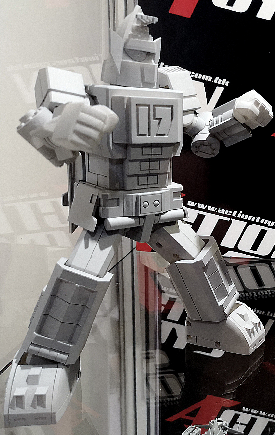 1977年特摄《大铁人17》简介，与历年相关玩具一览