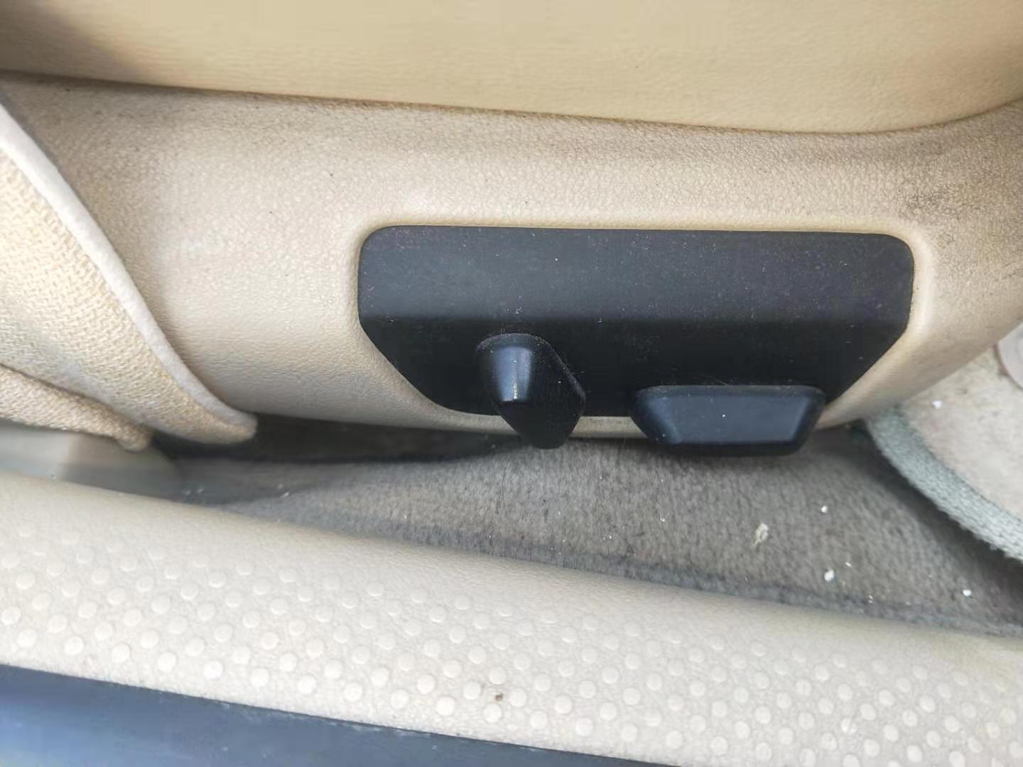 车主怕麻烦，百元*萨特帕**让胖哥给盘回来，车况精品