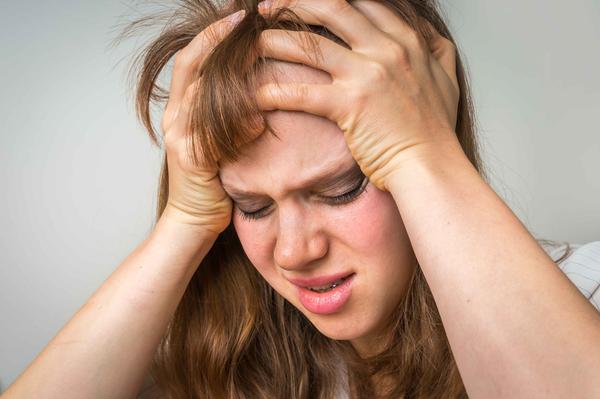 子宫内膜炎：女性可发现自己总是发热，白带量多，全身乏力