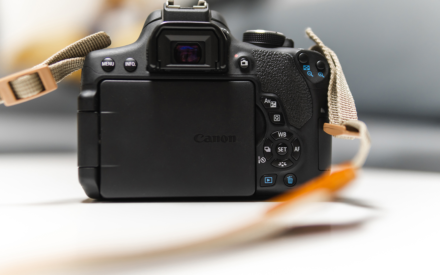 佳能eosr5城市延时视频拍摄体验,佳能eos750d的优缺点