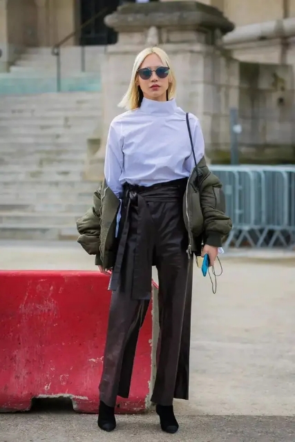 刘诗诗廓形西装外套飒气十足,刘诗诗穿淘宝爆款羽绒服