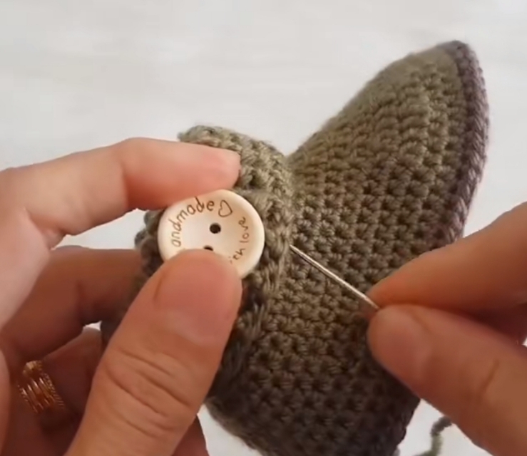 毛线钩编宝宝鞋视频全程教程,巧手女工编织婴儿毛线鞋视频教程